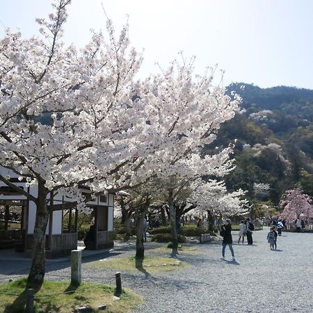 Aparthotel The Grandwest Arashiyama Kioto Zewnętrze zdjęcie