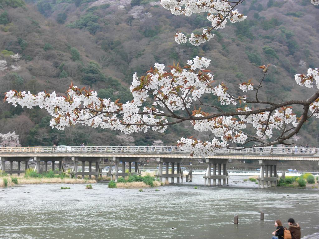 Aparthotel The Grandwest Arashiyama Kioto Zewnętrze zdjęcie
